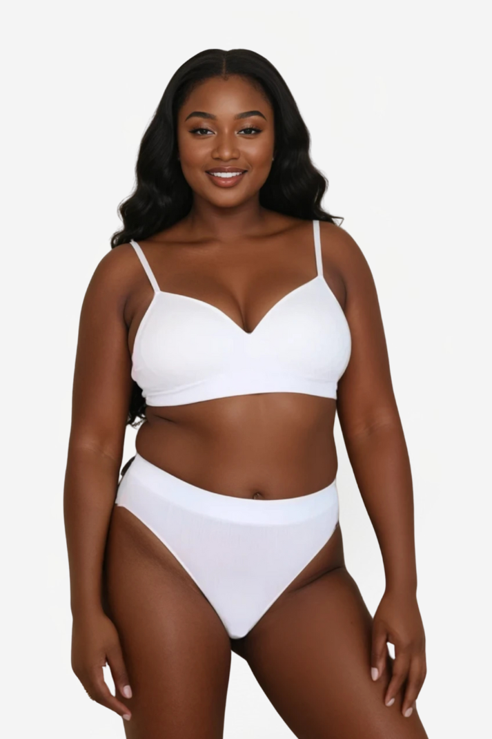 Comfortable lingerie set Bra and thong